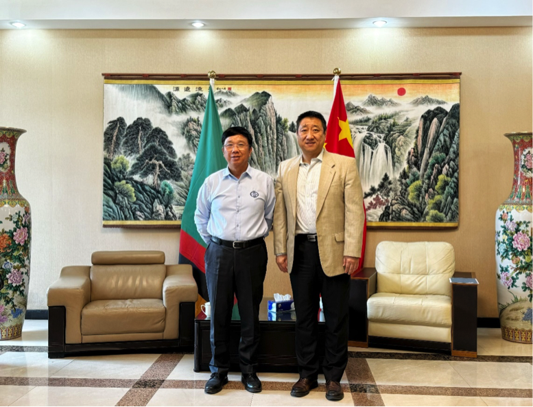 米兰milan董事长王平卫拜会中国驻赞比亚大使韩镜